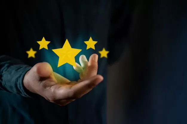 person-giving-positive-review-client-s-satisfaction-surveys_34048-964 person-giving - Glitz Life Care